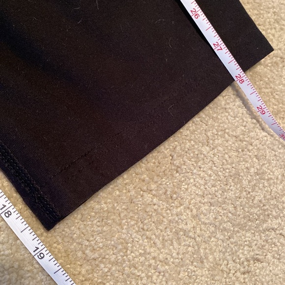 Nike DRI-FIT ONE legendary pant in black medium. Excellent condition. - Picture 8 of 14